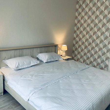 Yas Apartment Самарканд Екстериор снимка